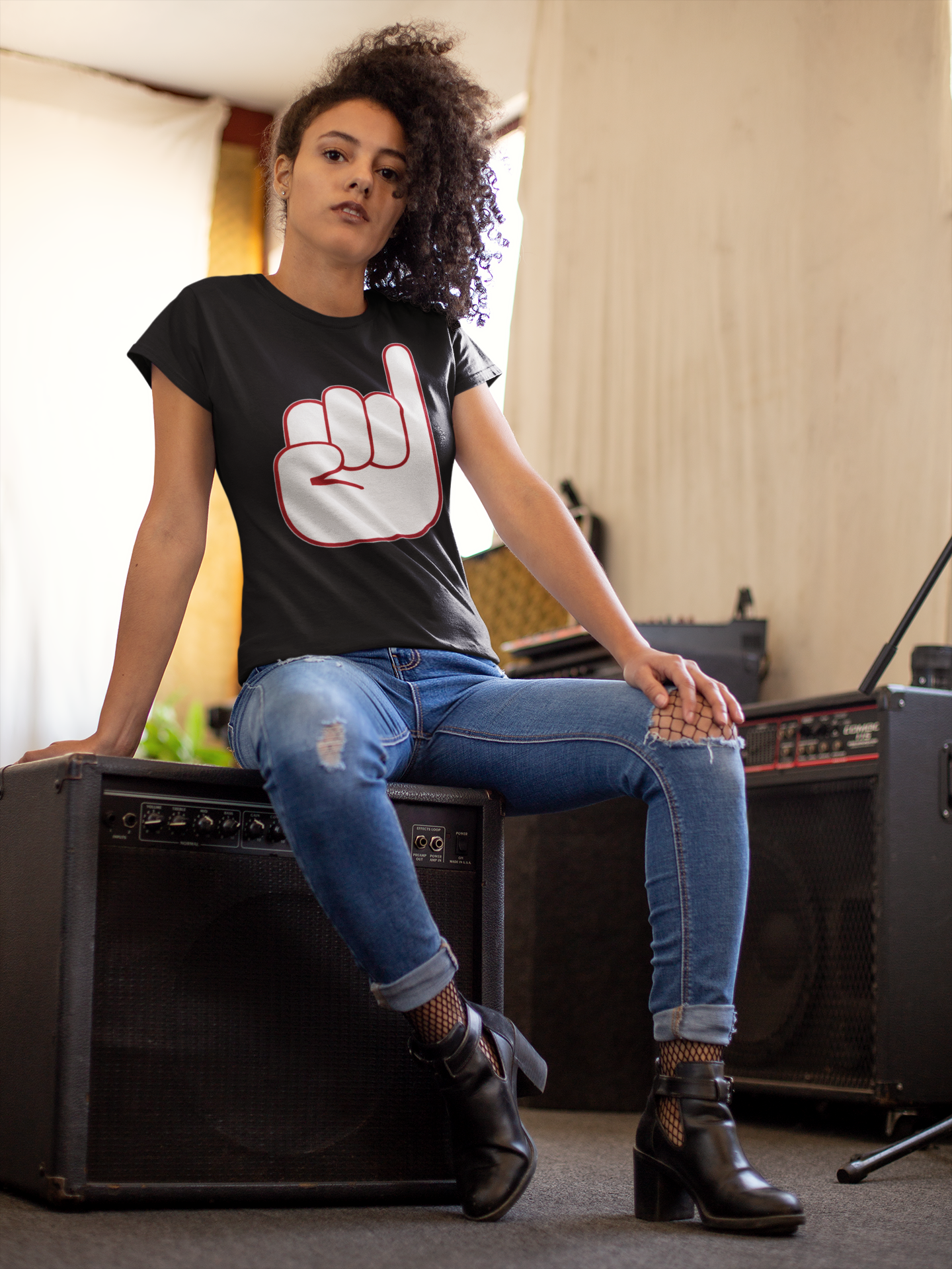 Pinkie Promise Outline T-Shirt — Minimalist Hand Gesture Tee